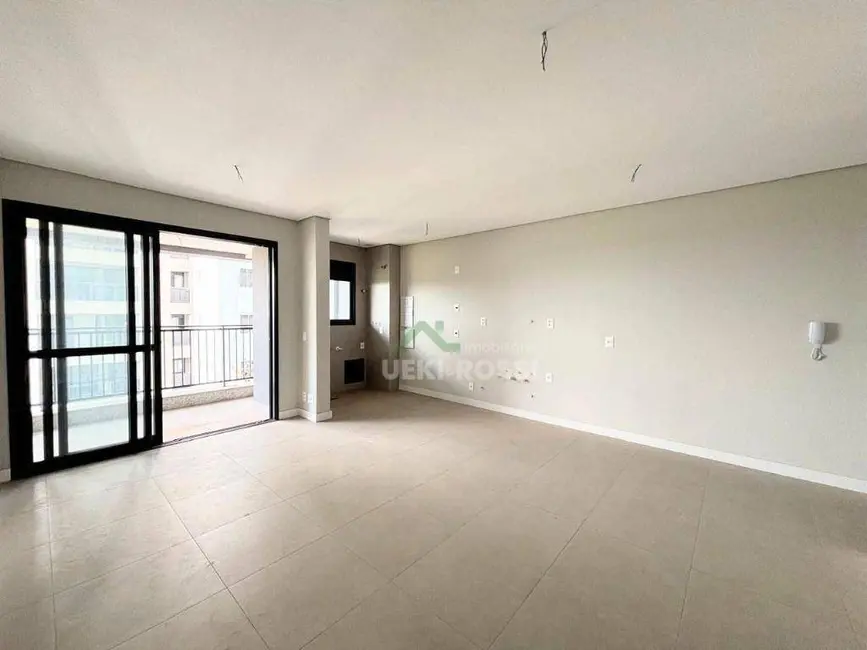 Apartamento com 3 quartos à venda, 164m2 em Londrina - PR - imagem 5 Foto 5 de Apartamento com 3 quartos à venda, 164m2 em Londrina - PR
