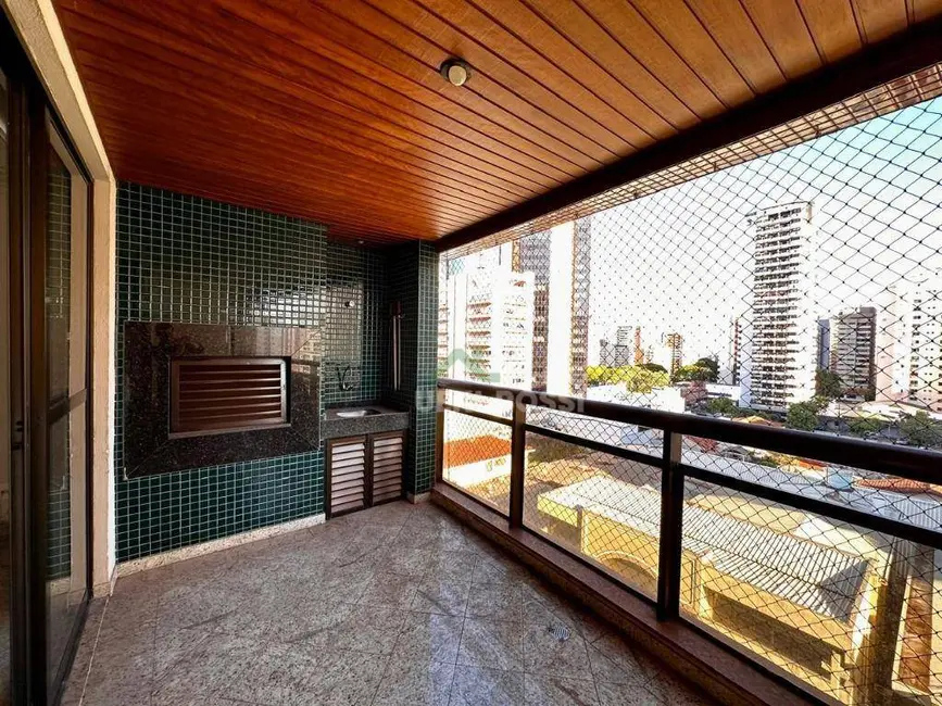 Apartamento com 3 quartos à venda, 227m2 em Centro, Londrina - PR - imagem 3 Foto 3 de Apartamento com 3 quartos à venda, 227m2 em Centro, Londrina - PR