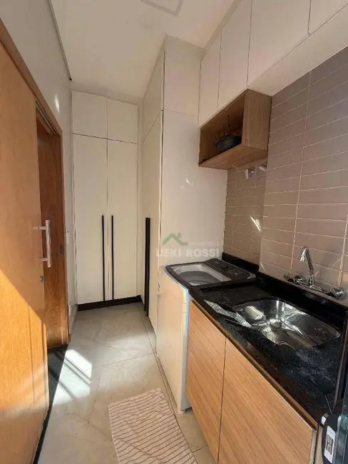 Foto 5 de Casa de Condomínio com 3 quartos à venda, 252m2 em Londrina - PR