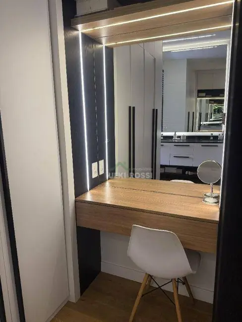 Foto 9 de Casa de Condomínio com 3 quartos à venda, 252m2 em Londrina - PR