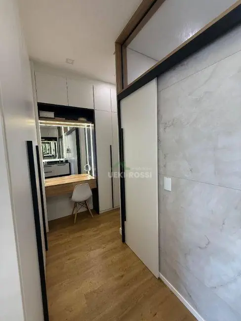 Foto 8 de Casa de Condomínio com 3 quartos à venda, 252m2 em Londrina - PR