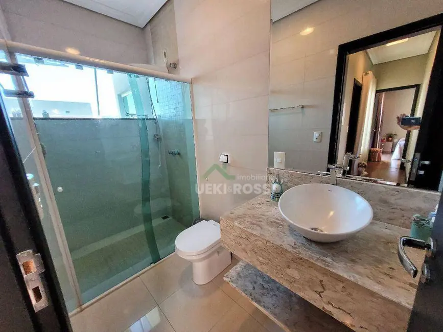 Foto 6 de Casa com 3 quartos à venda, 340m2 em Rolandia - PR