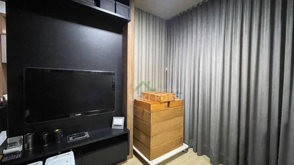 Apartamento com 2 quartos à venda, 111m2 em Londrina - PR - imagem 7 Foto 7 de Apartamento com 2 quartos à venda, 111m2 em Londrina - PR
