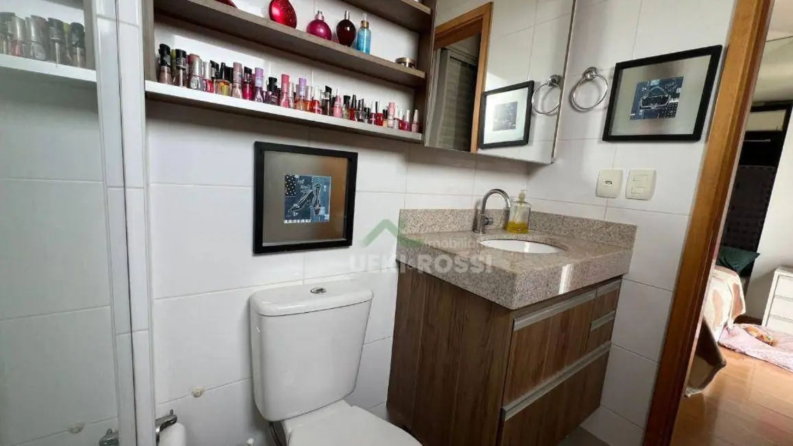 Apartamento com 3 quartos à venda, 118m2 em Londrina - PR - imagem 5 Foto 5 de Apartamento com 3 quartos à venda, 118m2 em Londrina - PR