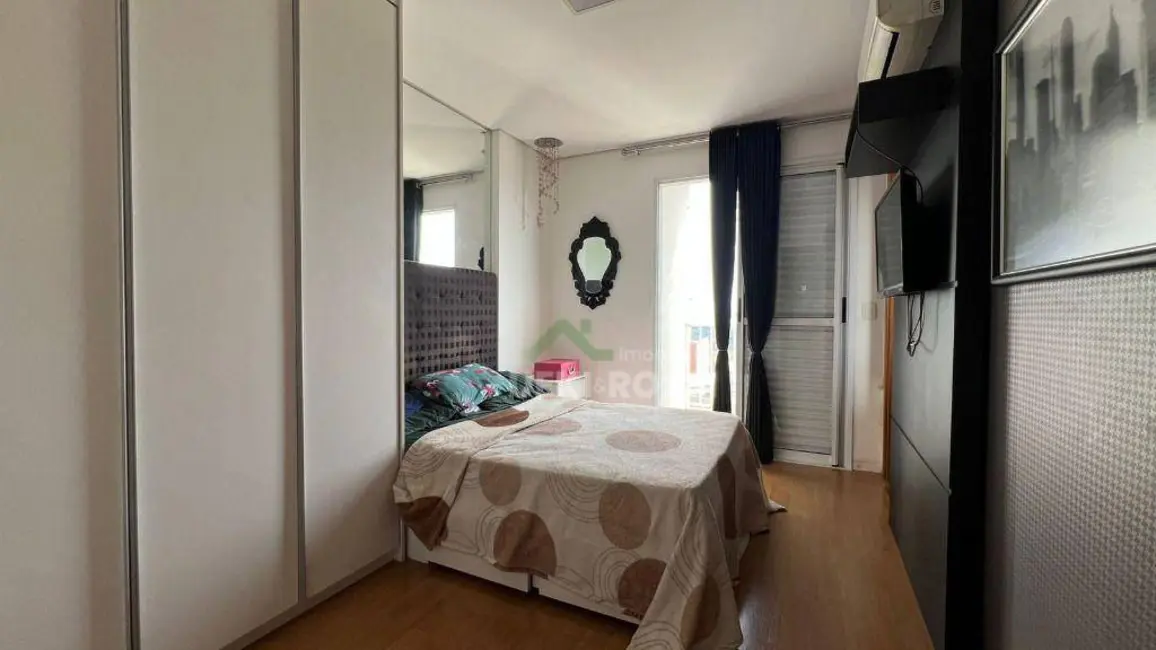 Apartamento com 3 quartos à venda, 118m2 em Londrina - PR - imagem 7 Foto 7 de Apartamento com 3 quartos à venda, 118m2 em Londrina - PR