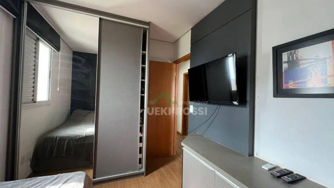 Apartamento com 3 quartos à venda, 118m2 em Londrina - PR - imagem 9 Foto 9 de Apartamento com 3 quartos à venda, 118m2 em Londrina - PR
