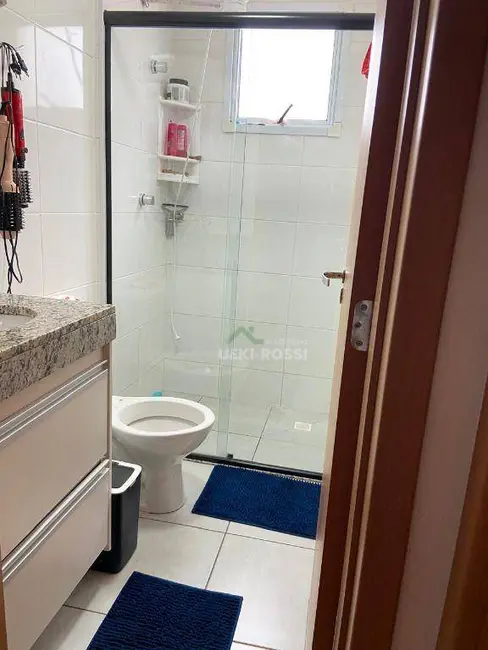 Apartamento com 2 quartos à venda, 48m2 em Conjunto Habitacional Jesualdo Garcia Pessoa, Londrina - PR - imagem 4 Foto 4 de Apartamento com 2 quartos à venda, 48m2 em Conjunto Habitacional Jesualdo Garcia Pessoa, Londrina - PR