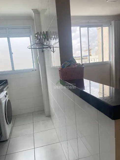 Apartamento com 2 quartos à venda, 48m2 em Conjunto Habitacional Jesualdo Garcia Pessoa, Londrina - PR - imagem 3 Foto 3 de Apartamento com 2 quartos à venda, 48m2 em Conjunto Habitacional Jesualdo Garcia Pessoa, Londrina - PR