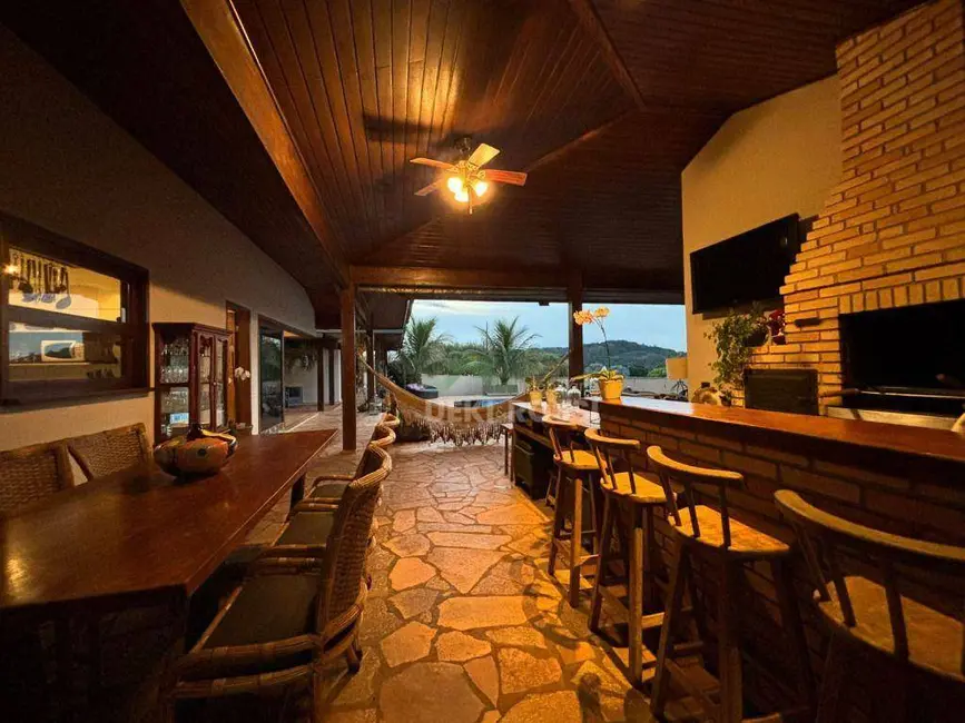 Casa de Condomínio com 4 quartos à venda, 1700m2 em Estância Cabral, Cambe - PR - imagem 5 Foto 5 de Casa de Condomínio com 4 quartos à venda, 1700m2 em Estância Cabral, Cambe - PR