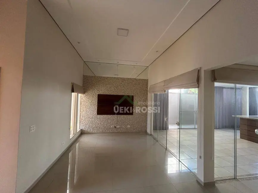 Casa de Condomínio com 3 quartos à venda, 320m2 em Esperança, Londrina - PR - imagem 4 Foto 4 de Casa de Condomínio com 3 quartos à venda, 320m2 em Esperança, Londrina - PR