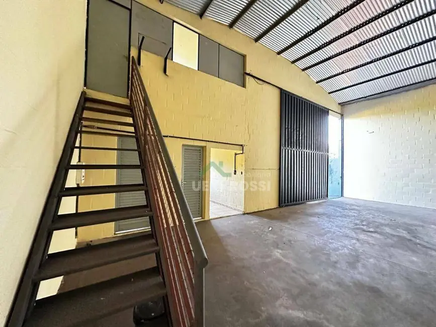 Foto 7 de Armazém / Galpão à venda e para alugar, 300m2 em Jardim Marissol, Londrina - PR