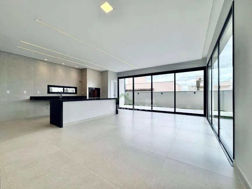 Foto 2 de Casa de Condomínio com 3 quartos à venda, 236m2 em Conjunto Habitacional Alexandre Urbanas, Londrina - PR