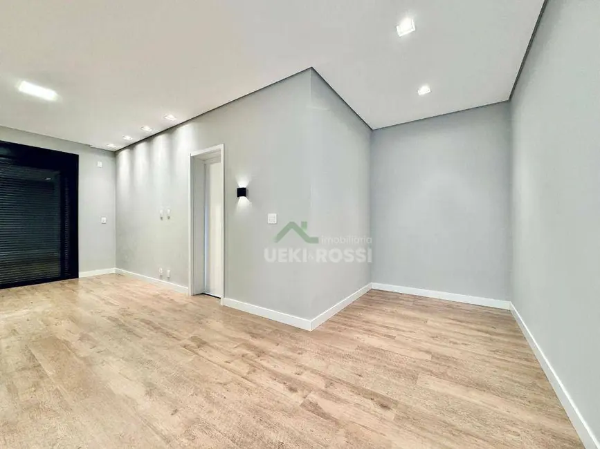 Foto 3 de Casa de Condomínio com 3 quartos à venda, 263m2 em Conjunto Habitacional Alexandre Urbanas, Londrina - PR