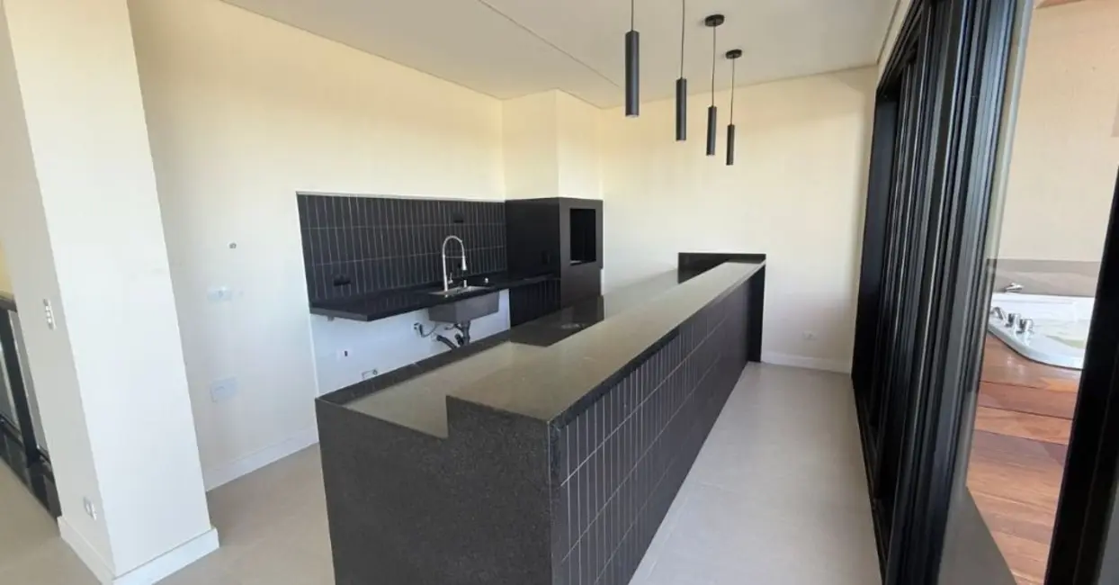 Foto 4 de Casa de Condomínio com 3 quartos à venda, 252m2 em Conjunto Habitacional Alexandre Urbanas, Londrina - PR