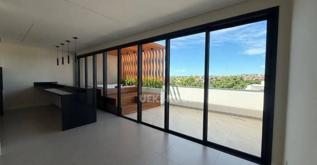 Foto 3 de Casa de Condomínio com 3 quartos à venda, 252m2 em Conjunto Habitacional Alexandre Urbanas, Londrina - PR