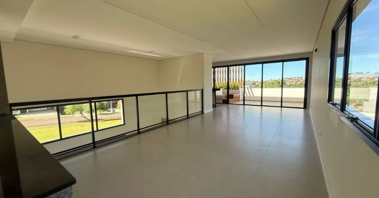 Foto 2 de Casa de Condomínio com 3 quartos à venda, 252m2 em Conjunto Habitacional Alexandre Urbanas, Londrina - PR