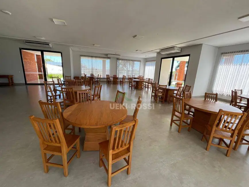 Foto 5 de Terreno / Lote à venda, 360m2 em Cianorte - PR
