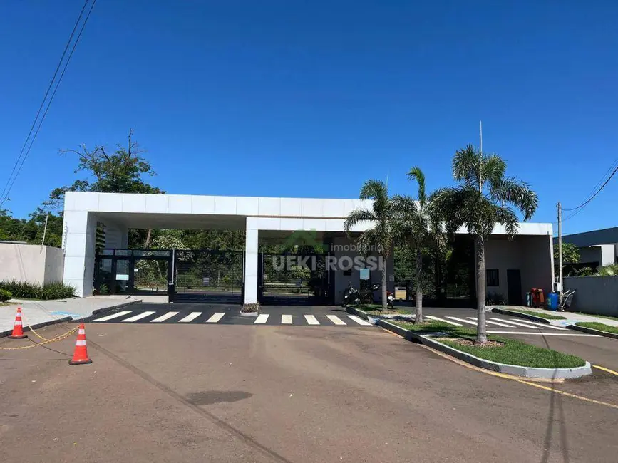 Foto 2 de Terreno / Lote à venda, 360m2 em Cianorte - PR