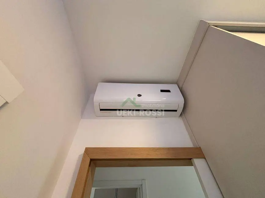 Foto 6 de Casa de Condomínio com 3 quartos à venda e para alugar, 250m2 em Esperança, Londrina - PR