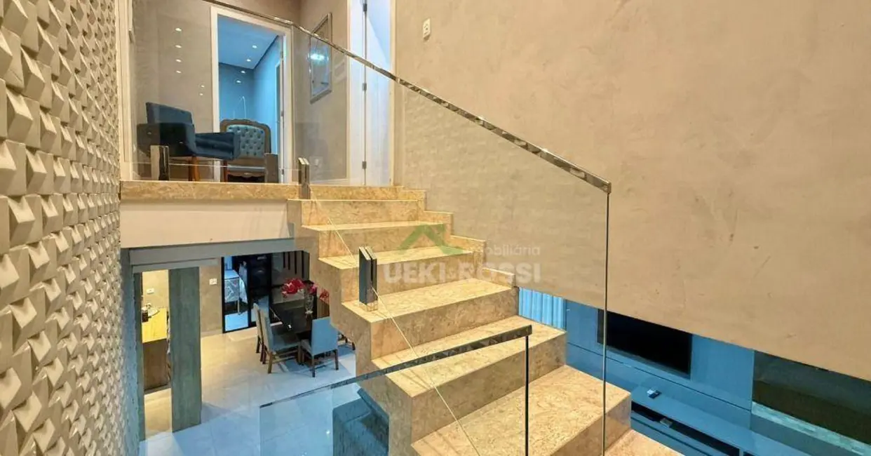 Casa de Condomínio com 3 quartos à venda, 220m2 em Esperança, Londrina - PR - imagem 9 Foto 9 de Casa de Condomínio com 3 quartos à venda, 220m2 em Esperança, Londrina - PR