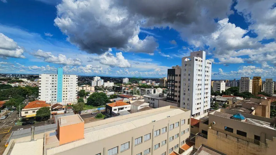 Foto 9 de Apartamento com 3 quartos à venda, 152m2 em Centro, Londrina - PR