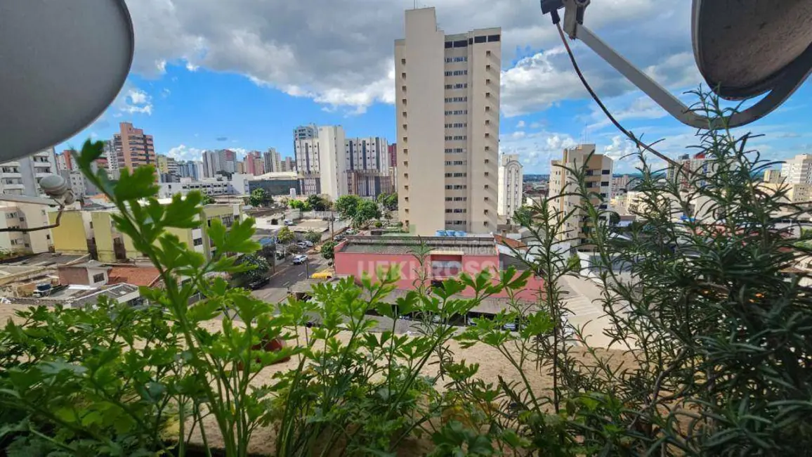 Foto 2 de Apartamento com 3 quartos à venda, 152m2 em Centro, Londrina - PR