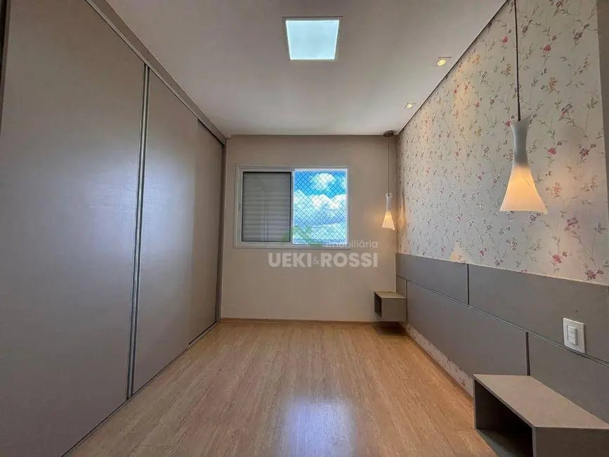 Foto 9 de Apartamento com 2 quartos para alugar, 110m2 em Londrina - PR