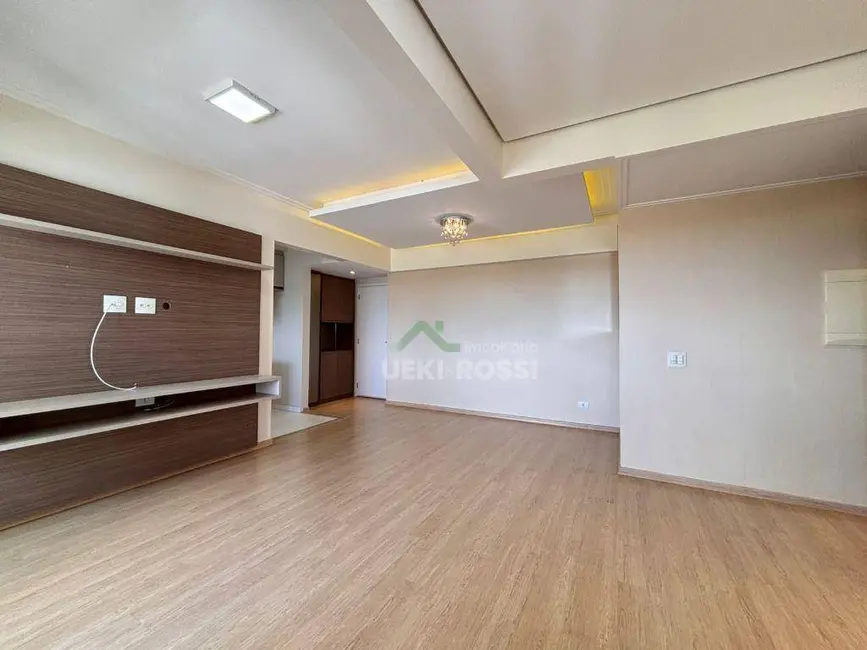 Foto 5 de Apartamento com 2 quartos para alugar, 110m2 em Londrina - PR