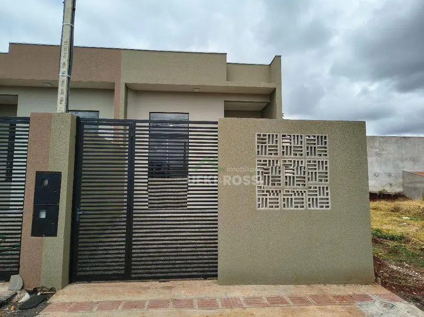 Foto 1 de Casa com 3 quartos à venda, 125m2 em Conjunto Habitacional Alexandre Urbanas, Londrina - PR