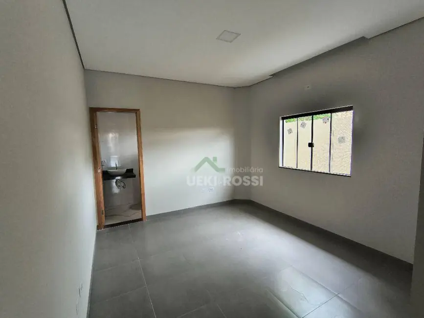 Foto 9 de Casa com 3 quartos à venda, 125m2 em Conjunto Habitacional Alexandre Urbanas, Londrina - PR