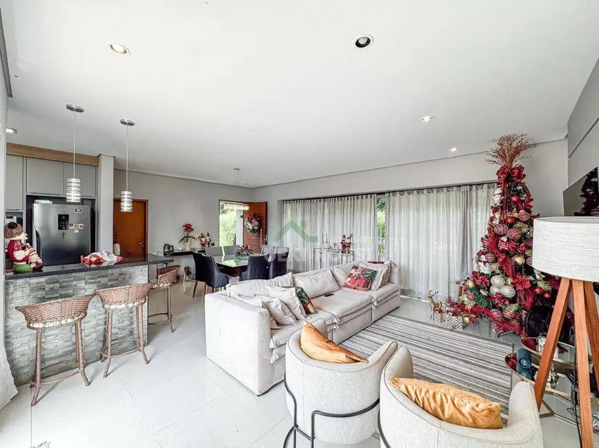 Casa de Condomínio com 3 quartos à venda e para alugar, 300m2 em Esperança, Londrina - PR - imagem 1 Foto 1 de Casa de Condomínio com 3 quartos à venda e para alugar, 300m2 em Esperança, Londrina - PR