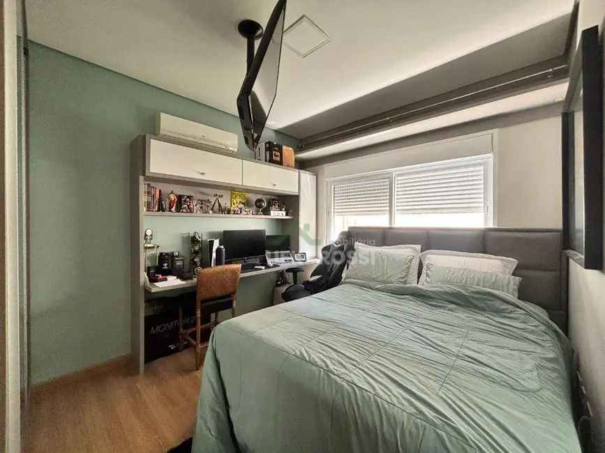 Casa de Condomínio com 3 quartos à venda, 360m2 em Esperança, Londrina - PR - imagem 9 Foto 9 de Casa de Condomínio com 3 quartos à venda, 360m2 em Esperança, Londrina - PR