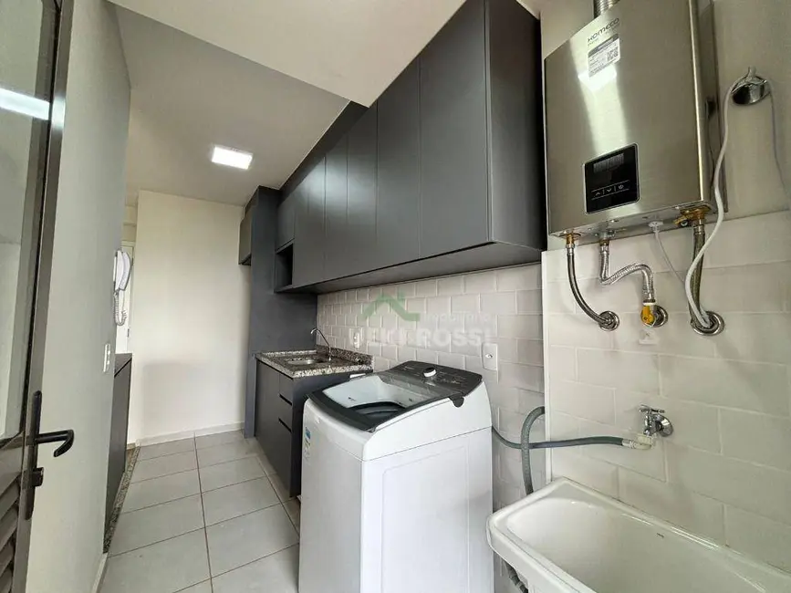 Foto 8 de Apartamento com 2 quartos para alugar, 51m2 em Londrina - PR