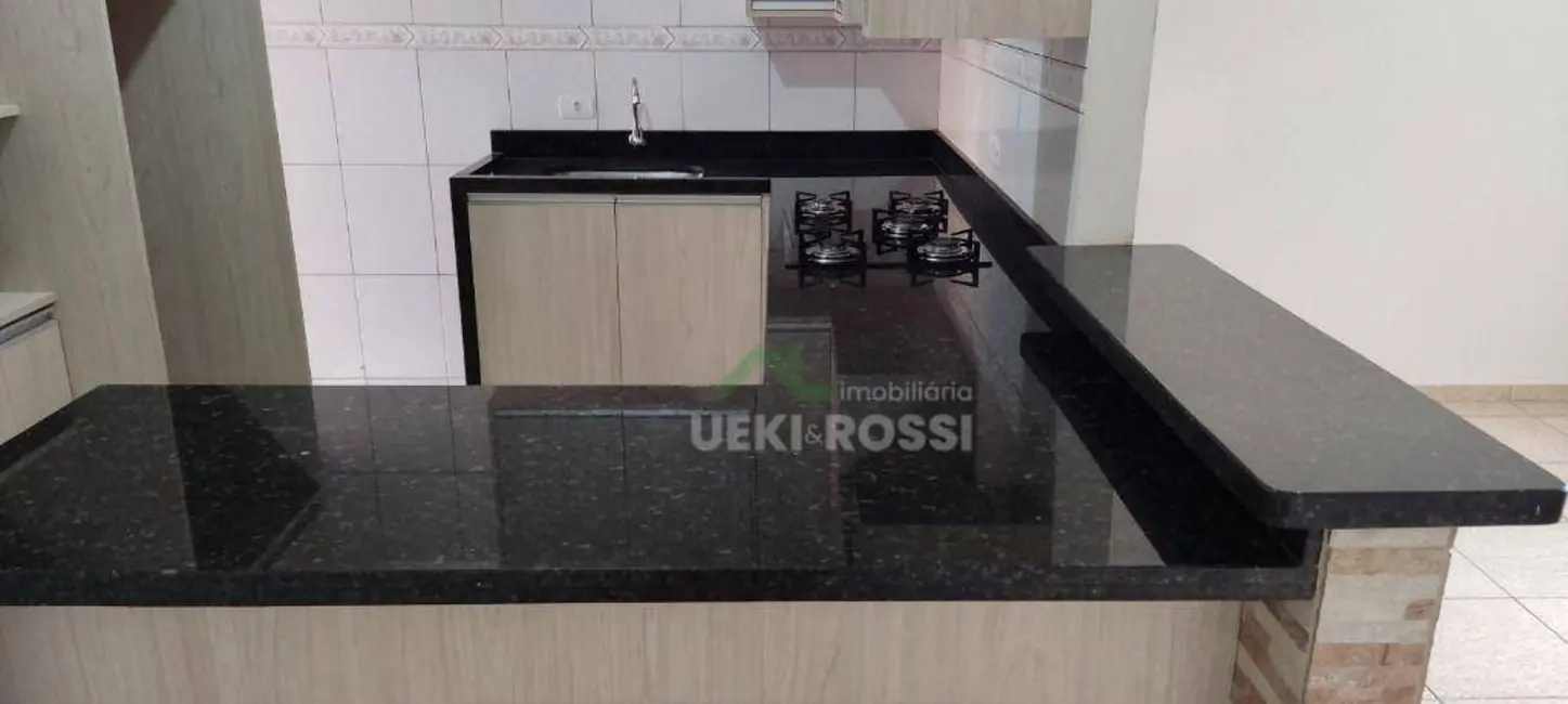 Foto 3 de Casa com 3 quartos à venda, 125m2 em Conjunto Café, Londrina - PR