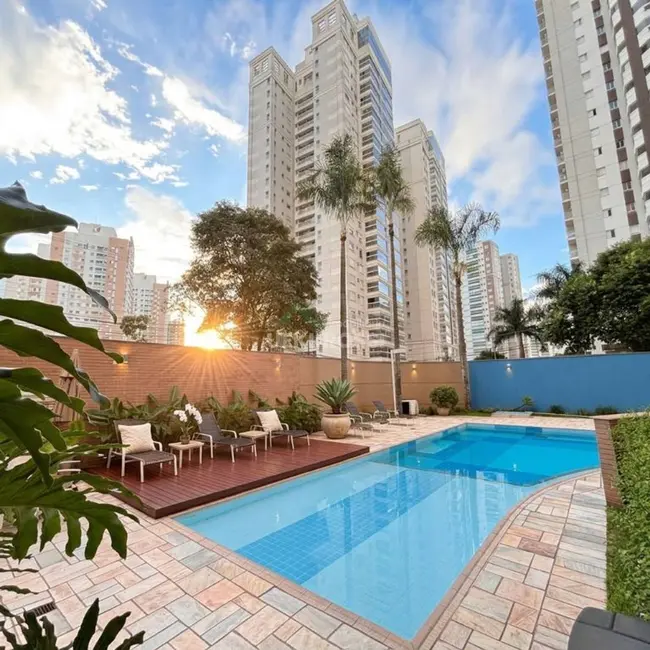 Foto 1 de Apartamento com 3 quartos à venda, 182m2 em Londrina - PR