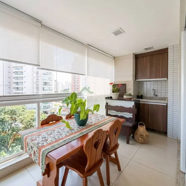 Foto 5 de Apartamento com 3 quartos à venda, 182m2 em Londrina - PR