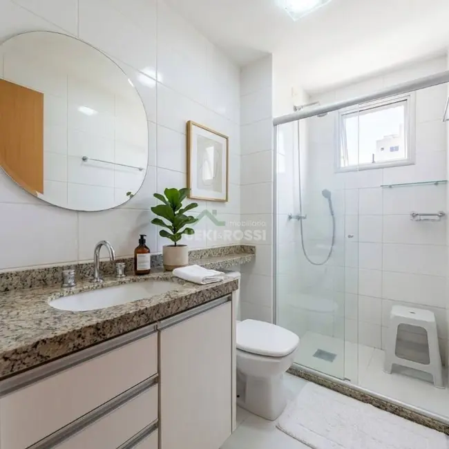 Foto 8 de Apartamento com 3 quartos à venda, 182m2 em Londrina - PR