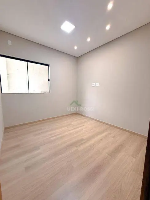 Foto 6 de Casa de Condomínio com 3 quartos à venda, 125m2 em Jardim Portal de Itamaracá, Londrina - PR