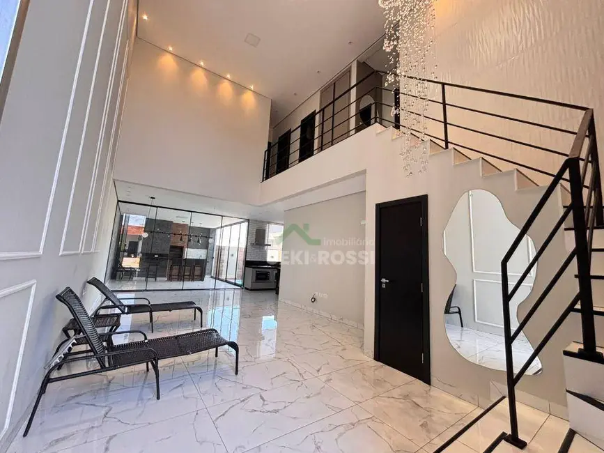 Foto 6 de Casa de Condomínio com 4 quartos à venda, 200m2 em Londrina - PR