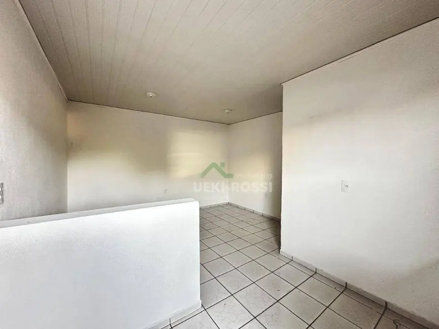 Kitnet com 1 quarto para alugar, 15m2 em Ipanema, Londrina - PR - imagem 5 Foto 5 de Kitnet com 1 quarto para alugar, 15m2 em Ipanema, Londrina - PR