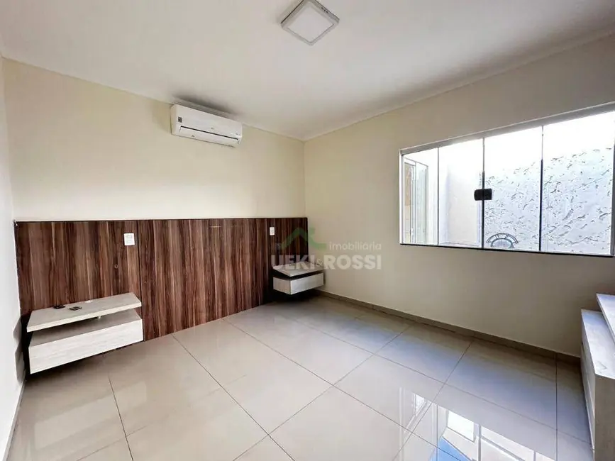 Foto 9 de Casa de Condomínio com 3 quartos à venda, 264m2 em Tucano, Londrina - PR