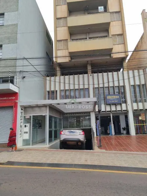 Foto 1 de Apartamento com 3 quartos à venda, 147m2 em Centro, Londrina - PR