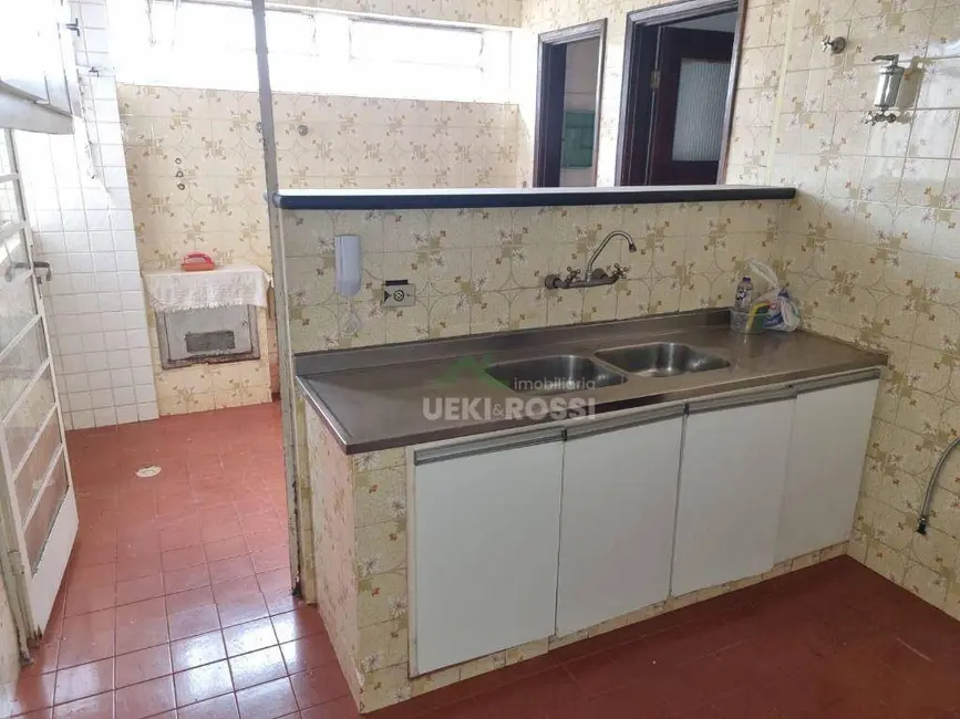 Foto 4 de Apartamento com 3 quartos à venda, 147m2 em Centro, Londrina - PR