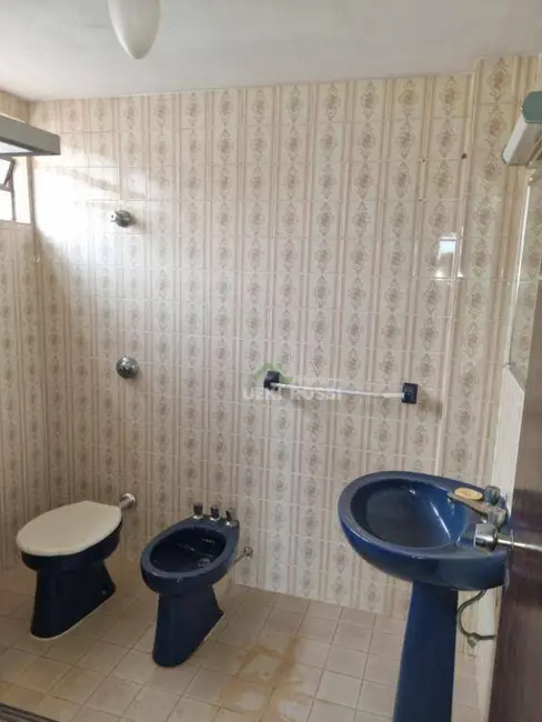 Apartamento com 3 quartos à venda, 147m2 em Centro, Londrina - PR - imagem 3 Foto 3 de Apartamento com 3 quartos à venda, 147m2 em Centro, Londrina - PR