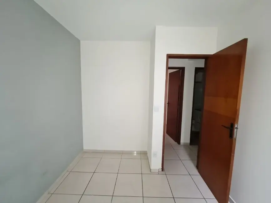 Foto 9 de Apartamento com 3 quartos à venda, 90m2 em Antares, Londrina - PR