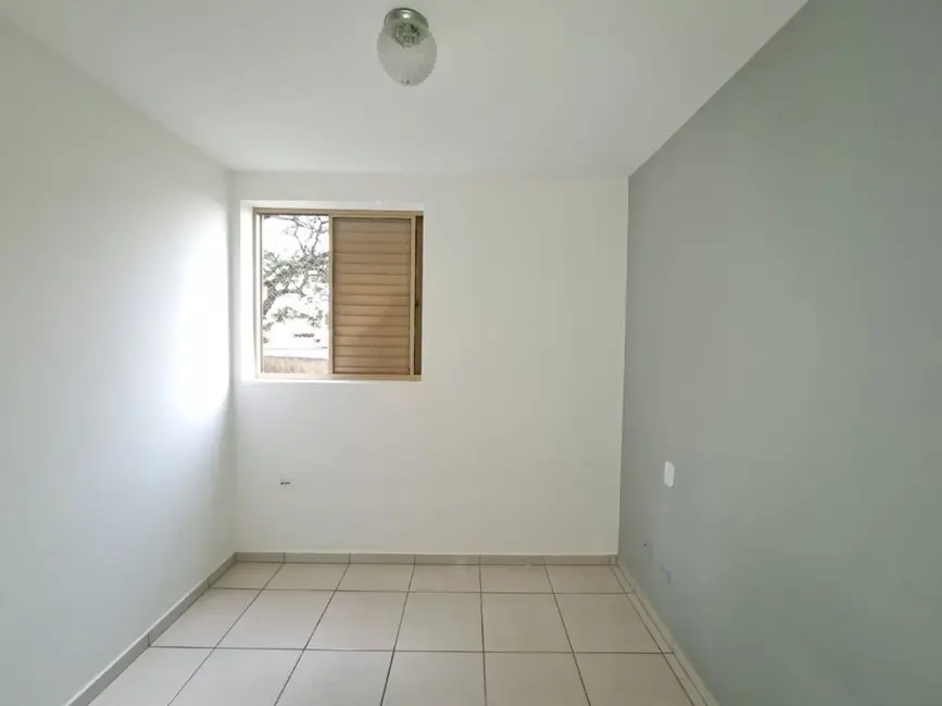 Foto 8 de Apartamento com 3 quartos à venda, 90m2 em Antares, Londrina - PR