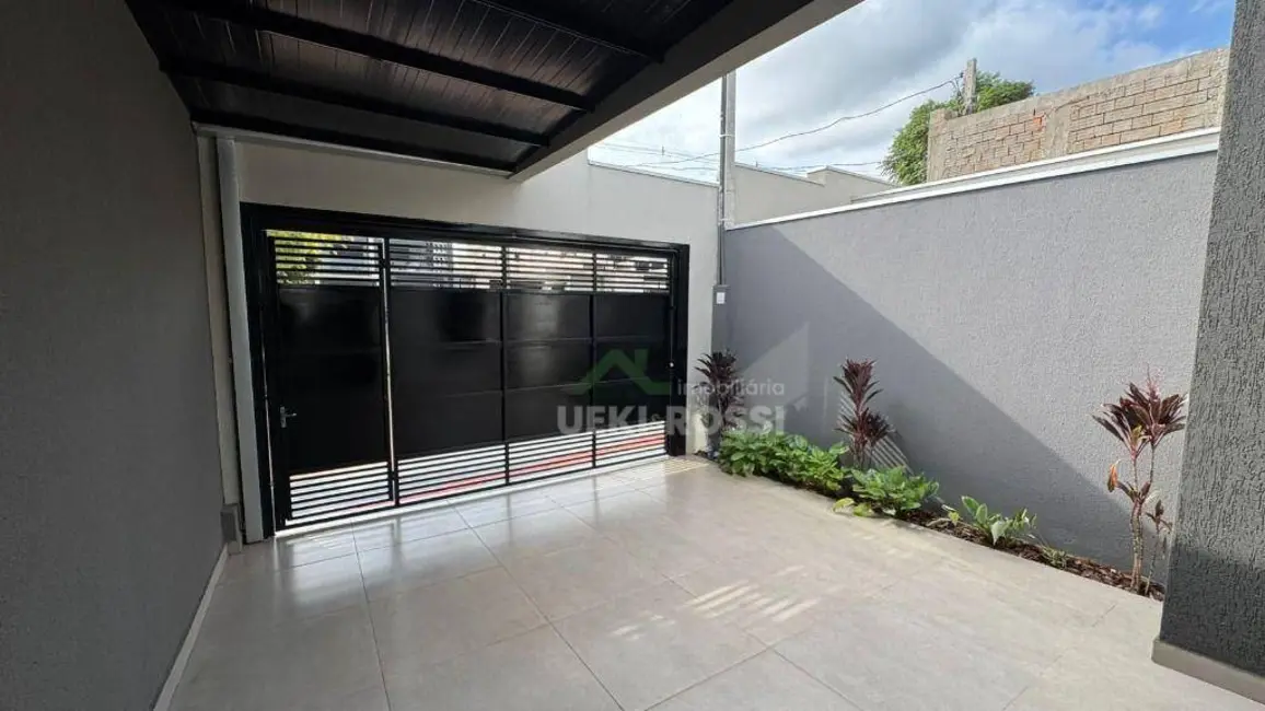 Foto 4 de Casa com 3 quartos à venda, 130m2 em Gleba Simon Frazer, Londrina - PR