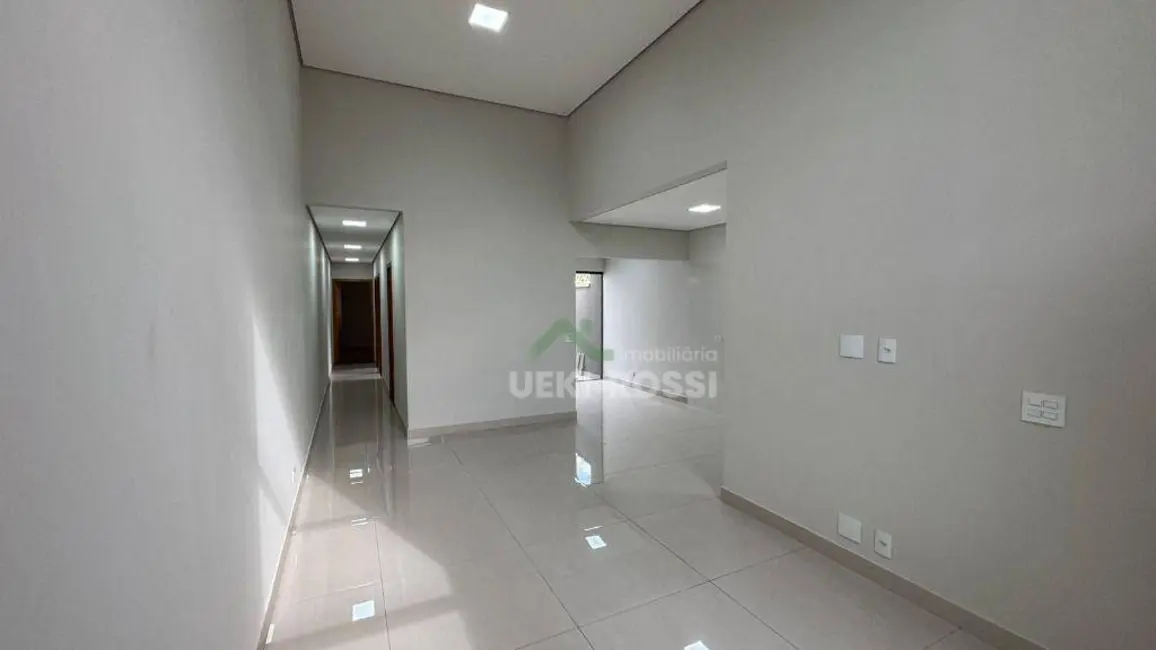 Foto 6 de Casa com 3 quartos à venda, 130m2 em Gleba Simon Frazer, Londrina - PR