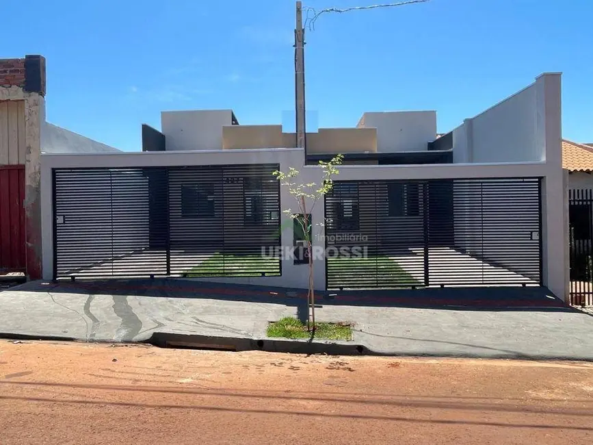 Foto 2 de Casa com 2 quartos à venda, 125m2 em Jardim Padovani, Londrina - PR