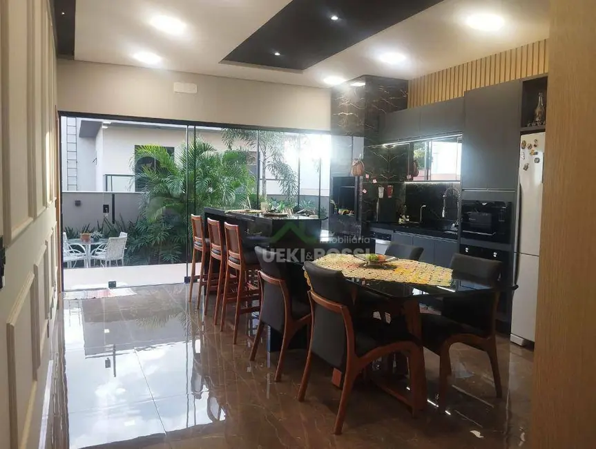 Foto 2 de Sala Comercial à venda, 256m2 em Conjunto Habitacional Alexandre Urbanas, Londrina - PR